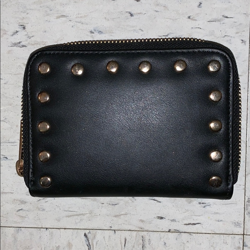 F21 WALLET